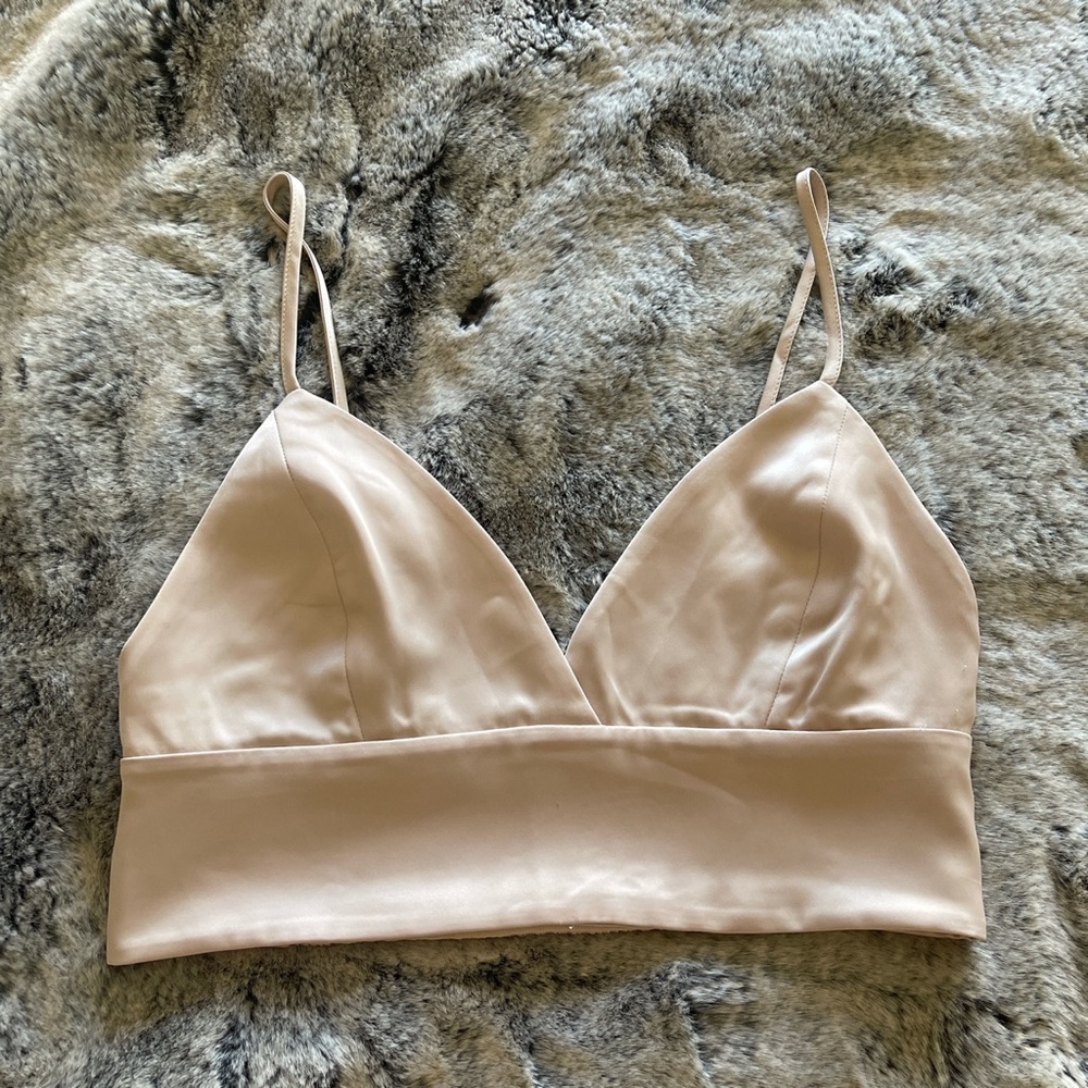 BABATON blush pink bralette crop top. Size XS.
